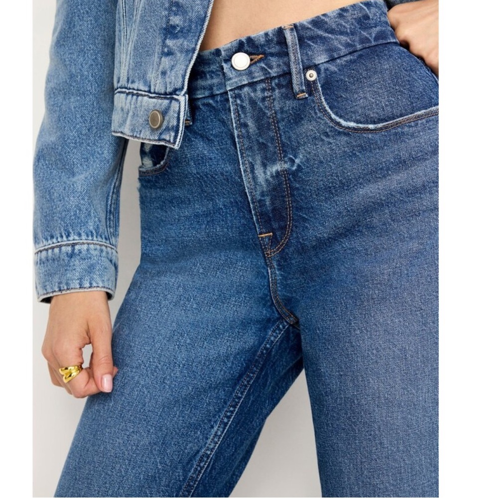 Good American Good Icon Twisted Slit Denim Jeans - Picture 3 of 11